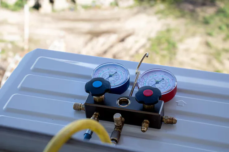 Aircond gas top-up